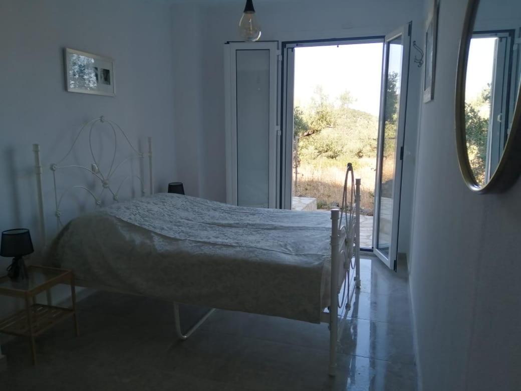 Appartement In Olive Groove House Peloponnesos Western Mani Kalianeika Eksteriør billede