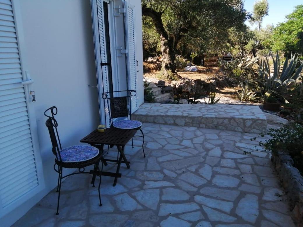 Appartement In Olive Groove House Peloponnesos Western Mani Kalianeika Eksteriør billede