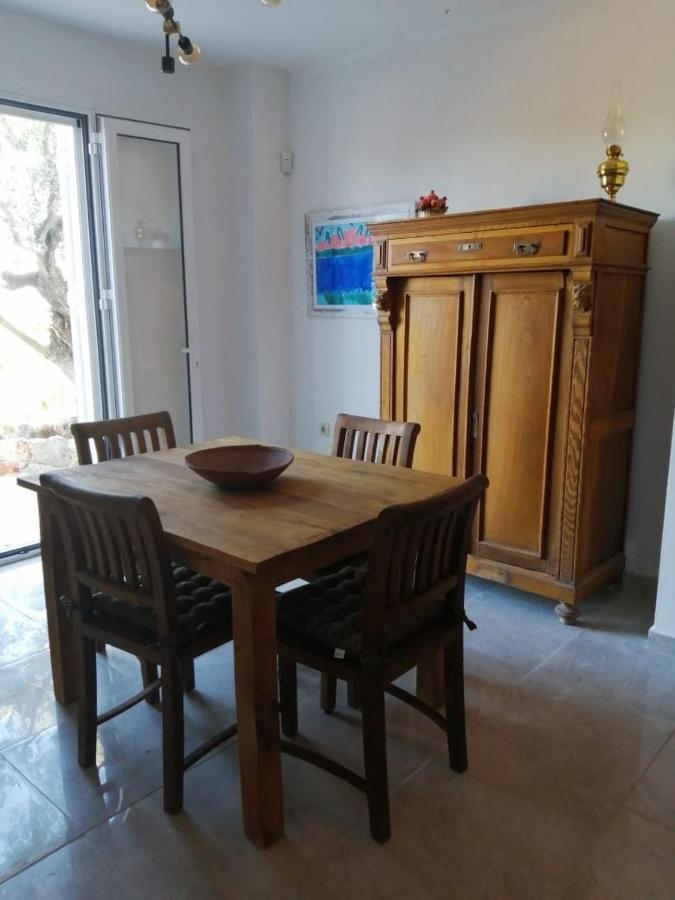 Appartement In Olive Groove House Peloponnesos Western Mani Kalianeika Eksteriør billede